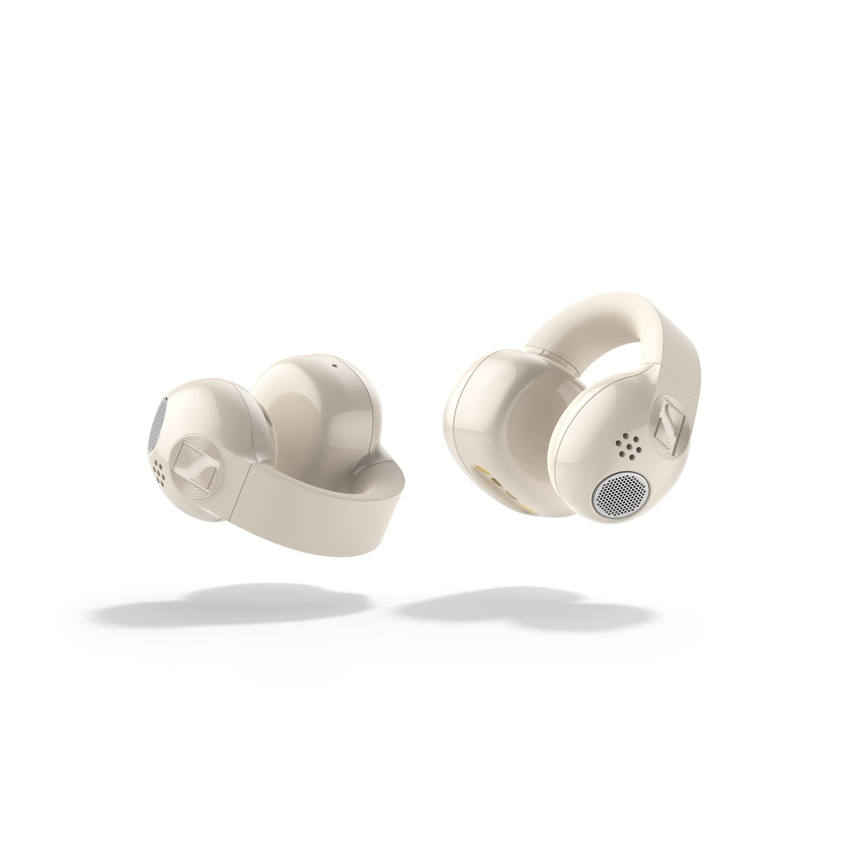 Sennheiser ACCENTUM Clip – Cream earbuds beside open charging case